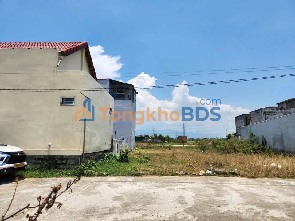 Bán Đất Vĩnh Hòa Nha Trang 104.8m² - Sổ Hồng Riêng - Giá 1.6 Tỷ