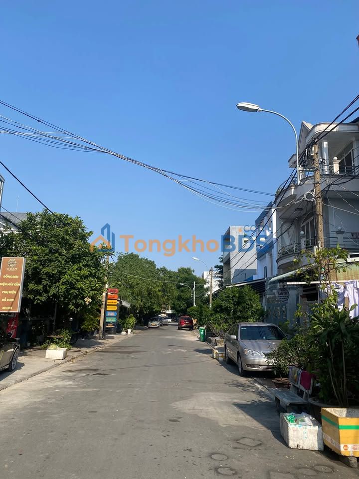 Cho thuê nhà 4PN 3 lầu, Hẻm xe hơi 7m - Bình Hưng, Bình Chánh