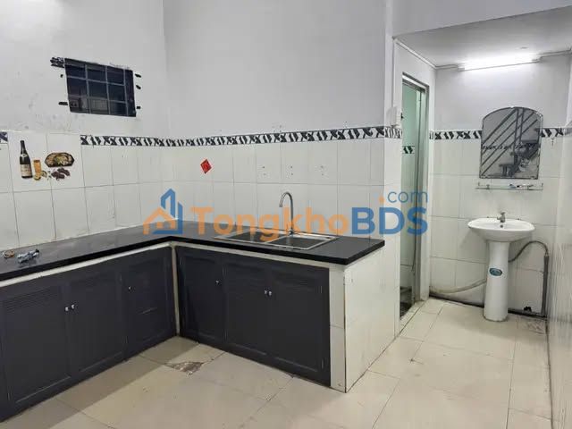 Nhà Mặt Tiền Kinh Doanh Quận 9 Cũ - 80m², Ngang 5.5m, 7 Tỷ