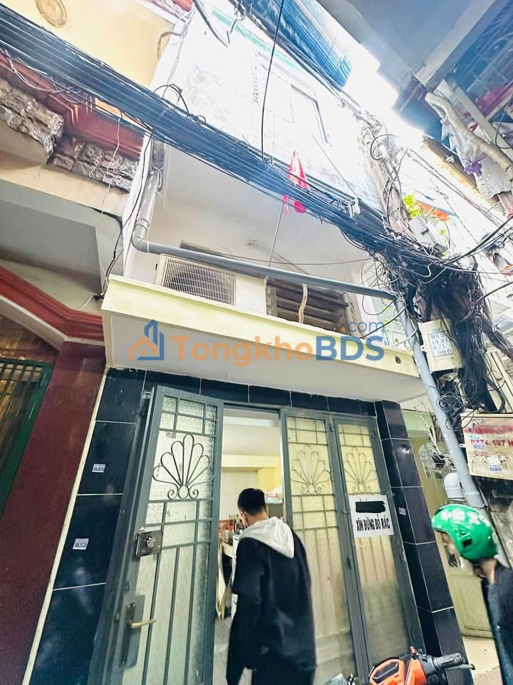 Bán Nhà 5 Tầng 7PN Hẻm Trần Hưng Đạo, Quận 1 - Dòng Tiền 4.3 Tỷ