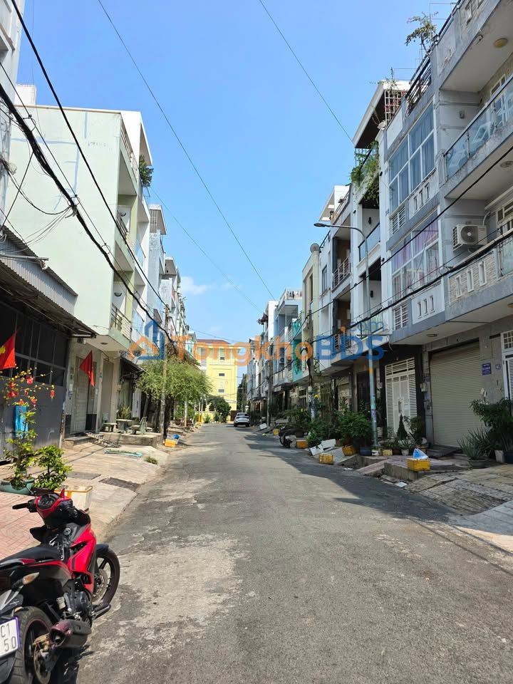 Đất Nền VIP MTKD Đường Số 42, Quận 6 - 72m² - Giá 9 Tỷ