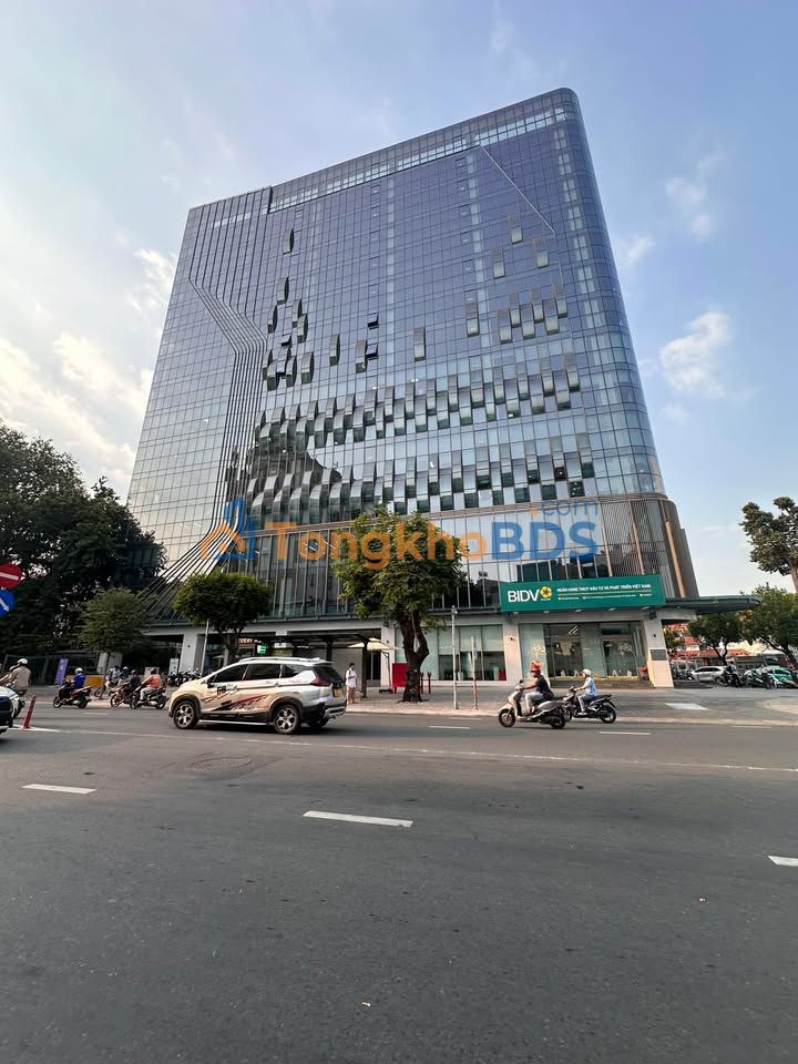 Tòa Building 8 Tầng Mặt Tiền Hoàng Hoa Thám, Bình Thạnh - Giá 130 Tỷ