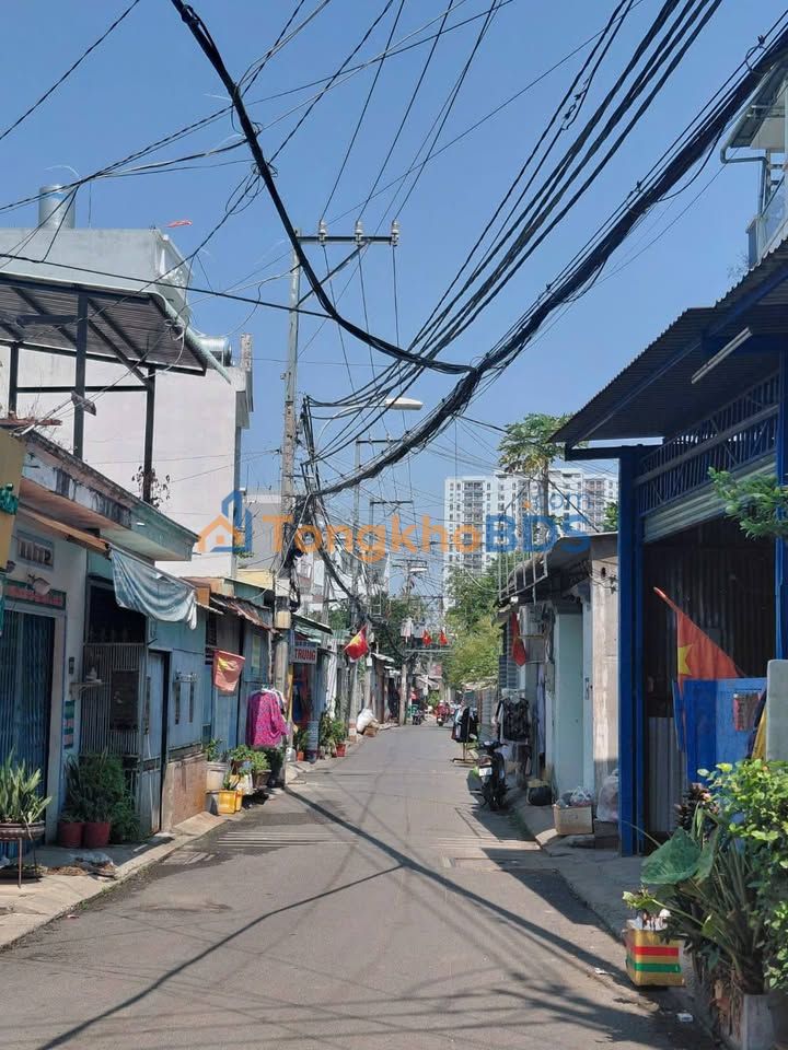 Nhà Hẻm Xe Hơi 76m² Phường Trường Thọ, Thủ Đức - Giá 6.15 Tỷ