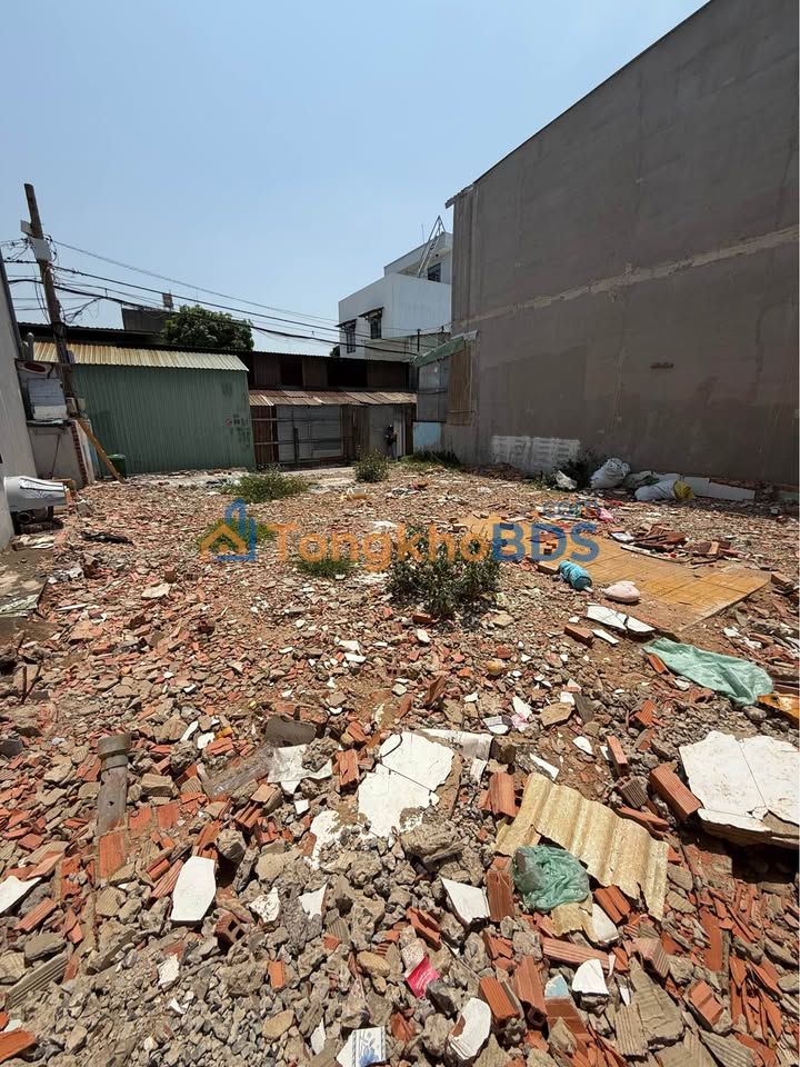 Nhà Phường Hiệp Thành, Quận 12 - 70m², Sổ Hồng, Giá 3.x Tỷ