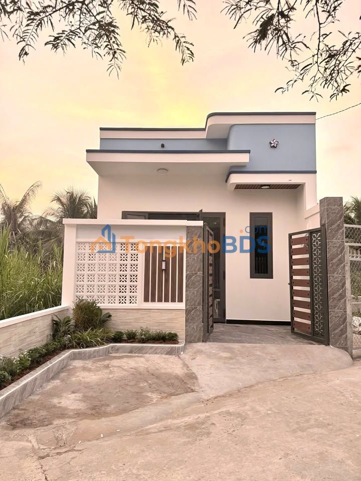 Nhà Mới Xây Phường Đạo Thạnh Mỹ Tho 100m² - Sẵn Sàng Dọn Vào Ở Ngay