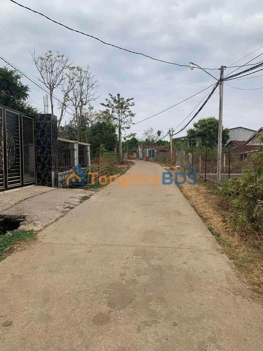 Đất nền Tây Hòa 210m² giá 300 triệu - Sổ đỏ chính chủ