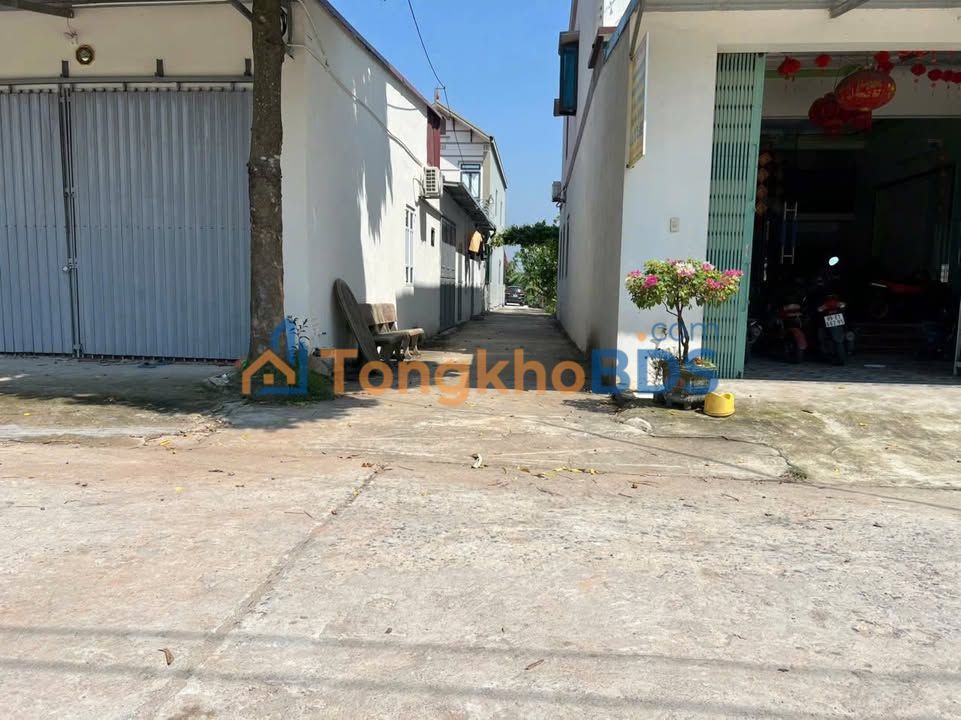 Bán Đất Lô Góc 2 Mặt Tiền 96m² - Khoái Châu, Hưng Yên - Giá 2.1 Tỷ