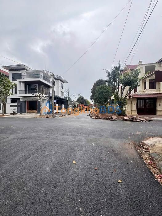 Đất nền Ninh Tiến Hoa Lư 71m² - Mặt tiền 5m, Vỉa hè 15m, Giá 4 tỷ