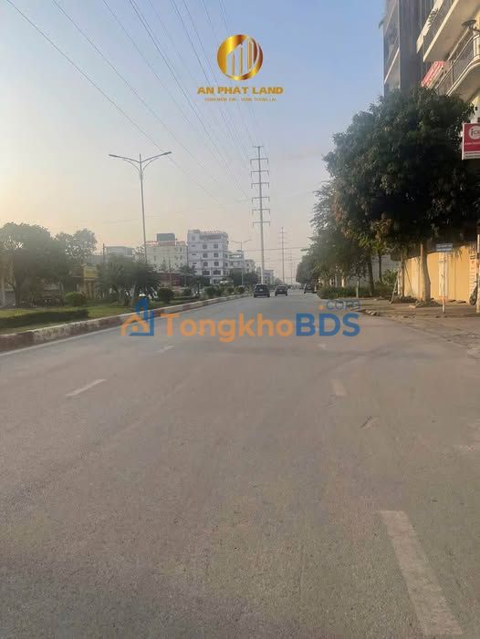 Bán Đất Mặt Đường Lưu Cơ, Ninh Khánh - 105m², Hướng Bắc Ghé Tây, Giá 9 Tỷ