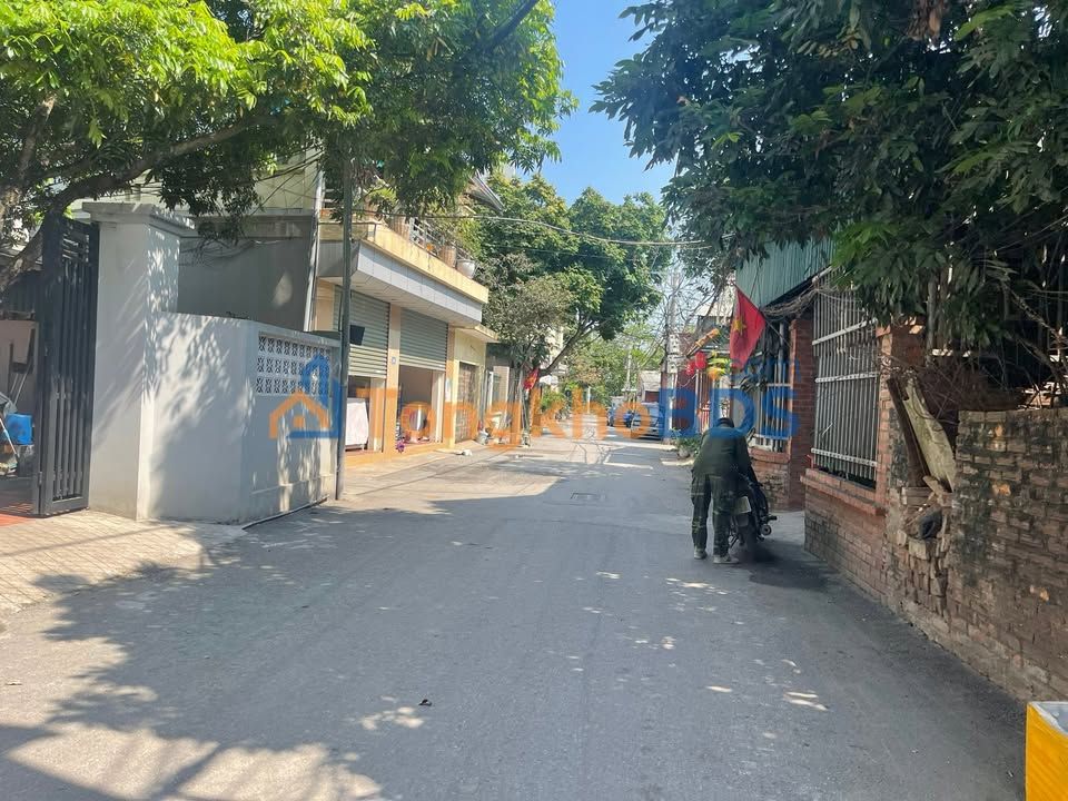 Nhà 3 Tầng Mê Linh 45m² Giá Tốt - Ngõ Rộng Thoáng, Sẵn Ở Ngay