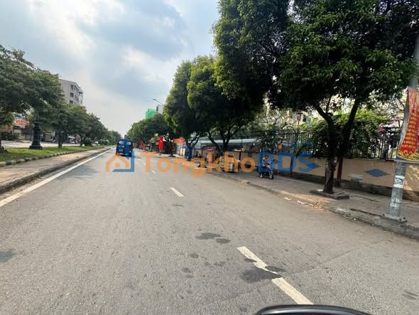 Nhà Mặt Tiền Lê Thúc Hoạch, Tân Phú - 99m², Kinh Doanh Đắc Lợi