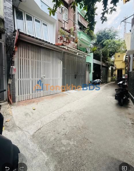 Nhà Hẻm 3m Nguyễn Biểu Q5 - 24m², 3 Tầng, 4PN - Giá 5 Tỷ