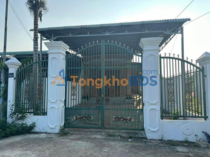 Nhà cấp 4 4676m² 2 mặt tiền, 3PN - 1.8 tỷ Tân Thành, Đồng Xoài