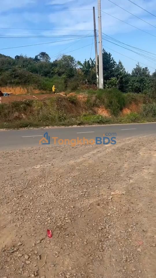 Đất nền Di Linh 1200m² - Chia 7 nền, sổ đỏ riêng, cách QL20 980m