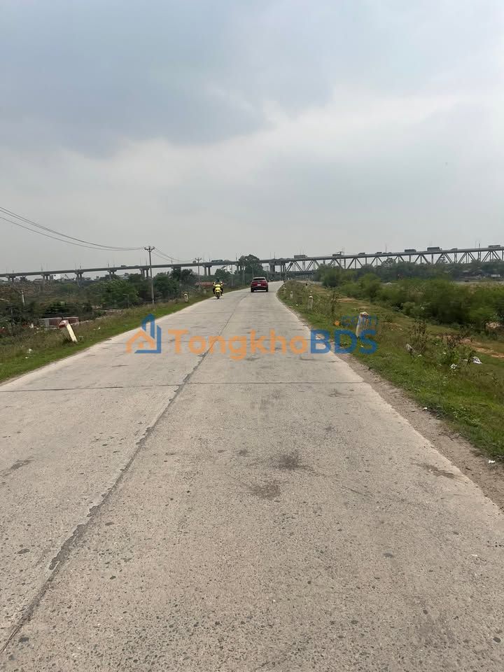 Đất nền Võng La, Đông Anh 61m² - Sổ đỏ chính chủ, view hồ thoáng mát