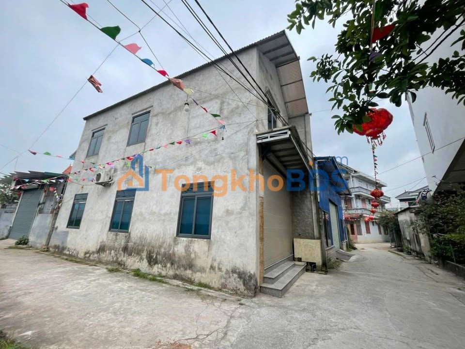 Bán Gấp Nhà Góc 2 Tầng Xã Tiên Phương, Chương Mỹ - 65m², 2 Tỷ, Thoáng Mát