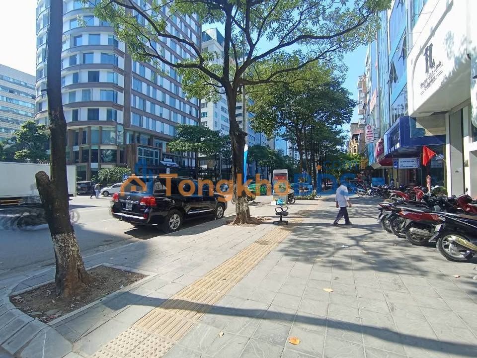 Nhà Phố Duy Tân, Cầu Giấy 50m² x 5 Tầng - Kinh Doanh Đỉnh Cao, Giảm Sâu 2 Tỷ!