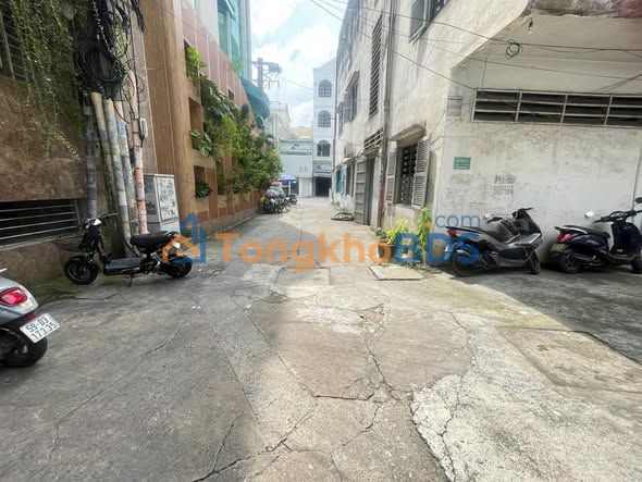 Nhà Phố Phú Nhuận Huỳnh Văn Bánh 185m² 38 tỷ - Chính chủ bán