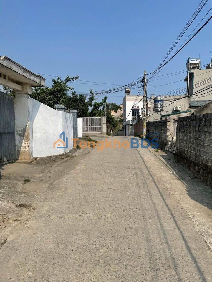 Đất nền Đại Yên 100m² - Sổ đỏ vuông đẹp, ô tô vào tận nơi