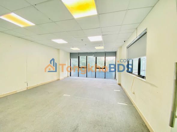 Cho thuê sàn văn phòng Nguyễn Trãi - Thanh Trì, 40-200m², view đẹp