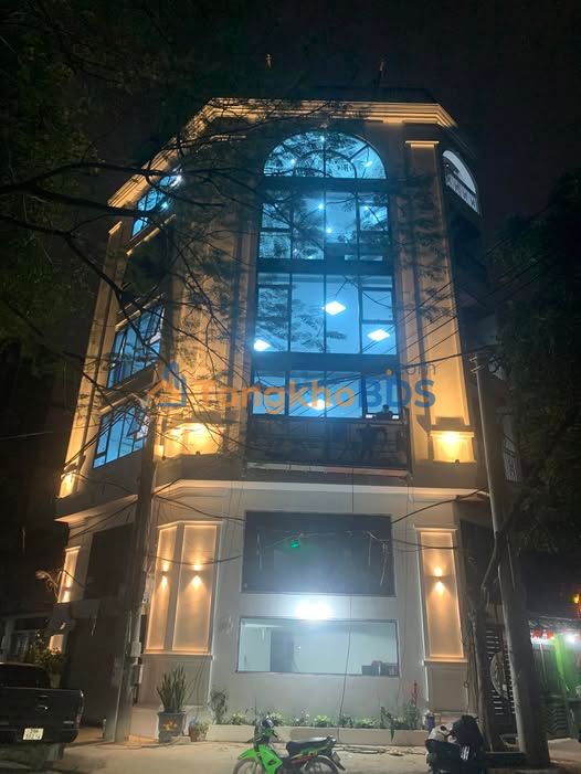 Cho thuê mặt bằng kinh doanh 260m² Làng Triều Khúc, Nguyễn Xiển - Vị trí đắc địa