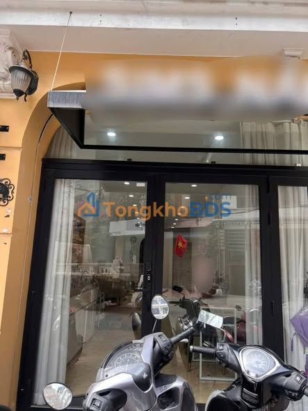Cho thuê Mặt bằng Tầng 1 Mặt phố Trung Liệt, Đống Đa - 32m2, Ô tô đỗ cửa