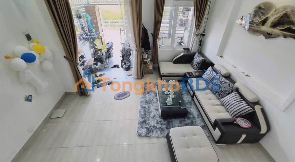 Nhà KQH Yersin Đà Lạt 87m² - 9 Tỷ, 3PN, Sổ Riêng, Gần Hồ Xuân Hương