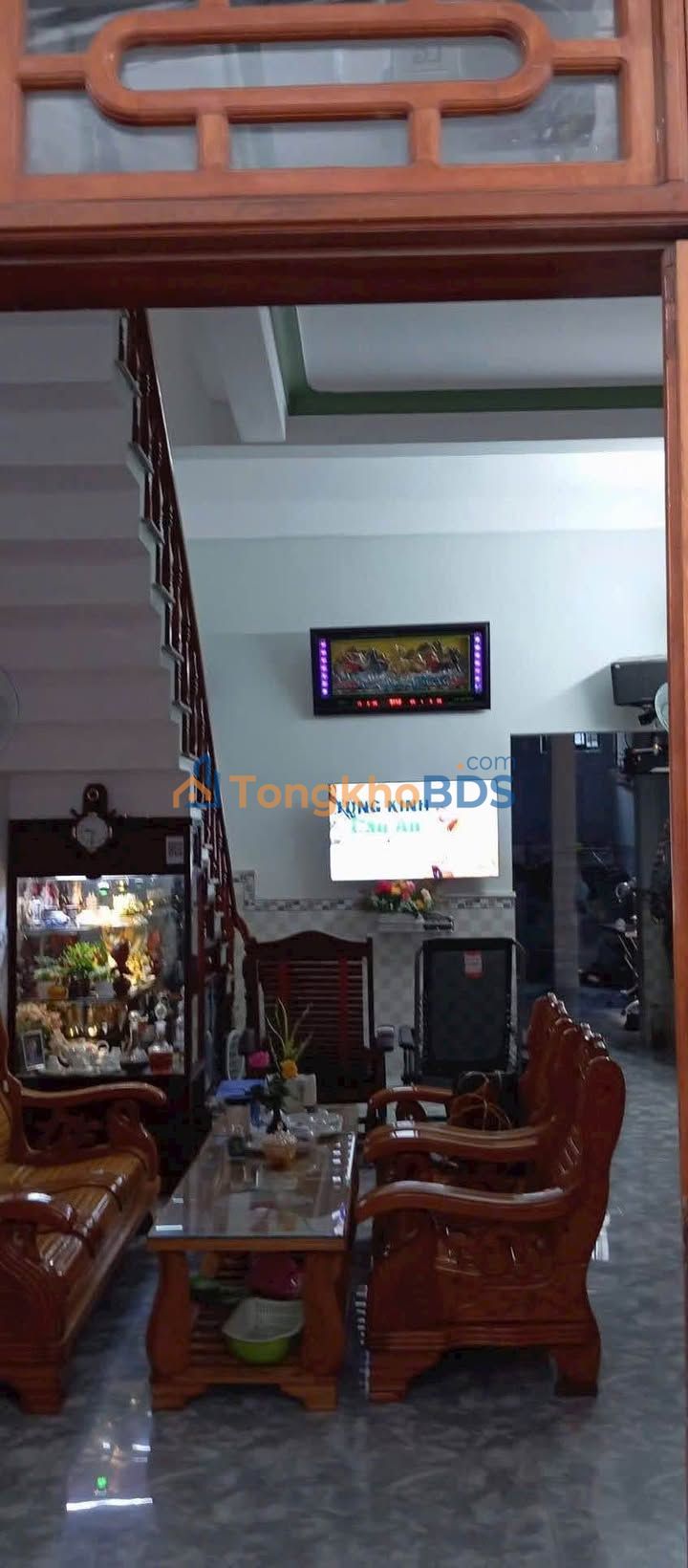 Nhà Hẻm Nguyễn Huệ, Bình Định - 65m², 3PN, Giá 3.7 Tỷ - Sẵn Sàng Dọn Vào Ở Ngay