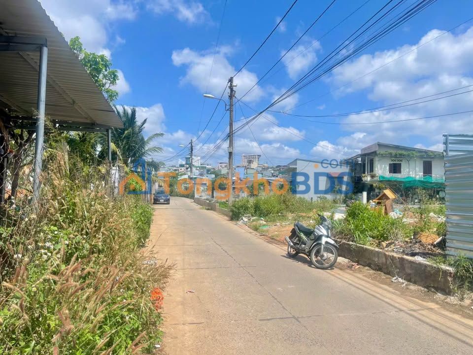 Đất nền Hẻm 181 Quang Trung BMT 82m² 2.65 tỷ - Vị trí đẹp hiếm có