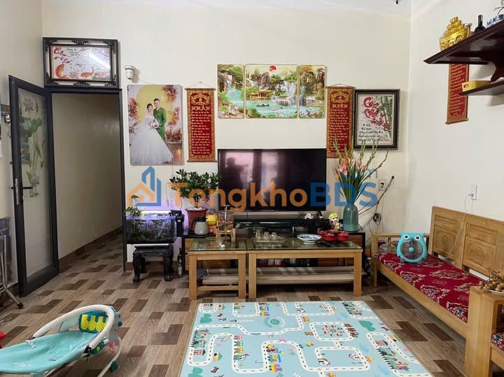 Nhà Cấp 4 Phường Chu Văn An, Chí Linh - 98m² Tặng Nội Thất, Giá 1 Tỷ