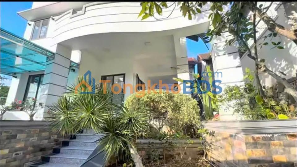 Biệt thự Nhà vườn 411m² mặt tiền Nguyễn Tất Thành, Nha Trang - Sổ hồng sẵn sàng