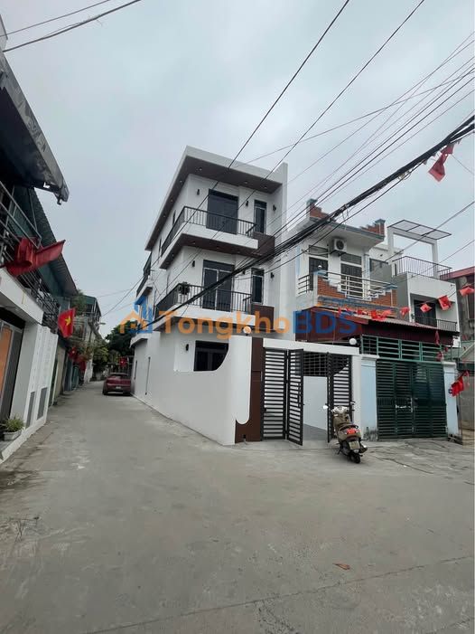 Nhà 3 Tầng Bích Đào, Ninh Bình - 92m², Hướng Nam, Giá 4 Tỷ