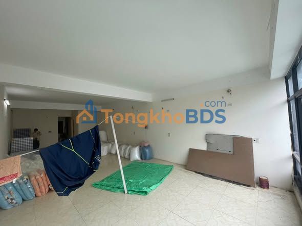Mặt bằng kinh doanh 3 tầng Nguyễn Du, Vincom - 80m² cho thuê giá 20 triệu