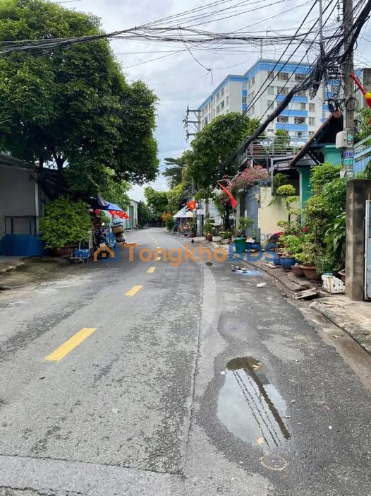 Nhà 260m² Trung Mỹ Tây, Q12 - 11 Phòng Trọ, Thu Nhập 18 Triệu/Tháng