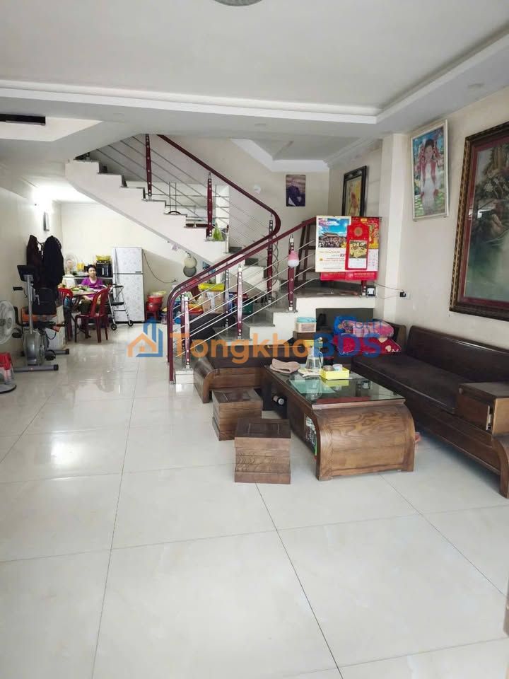 Nhà 2.5 tầng Lãm Hà, Kiến An - 52.8m² kinh doanh cực tốt, 1.5 tỷ