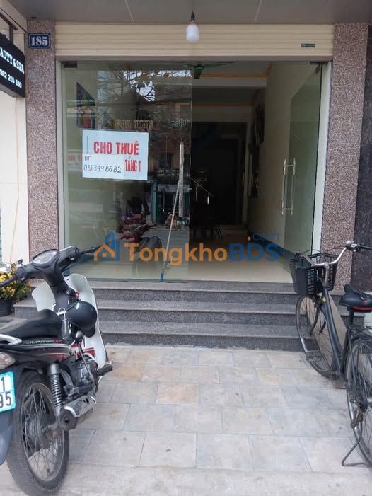 Phòng Đinh Tiên Hoàng giá thỏa thuận - Sẵn sàng ở ngay