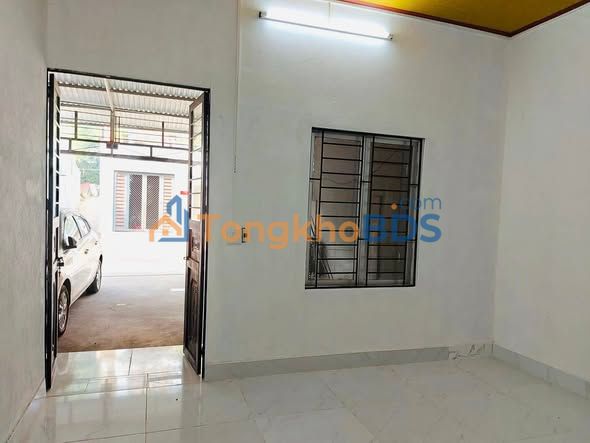 Cho thuê nhà cấp 4 Ngô Gia Tự, Yên Bái - 72m² - Sẵn Sàng Ở Ngay