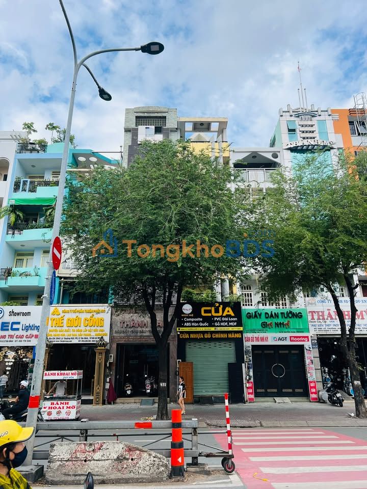 FrontHouse Lý Thường Kiệt Tân Bình 80m² 31 tỷ - Ô tô vào tận nhà