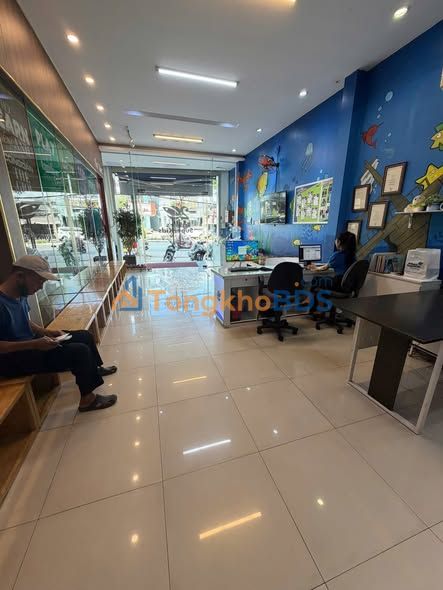 Nhà 5 tầng 2/9 Hải Châu 120m² 38 triệu - Ô tô vào tận nhà