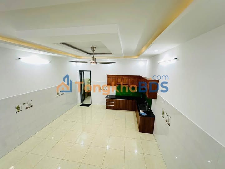 Nhà Mặt Tiền Dĩ An 85m² - Kinh Doanh Đa Ngành Nghề - 5.2 Tỷ