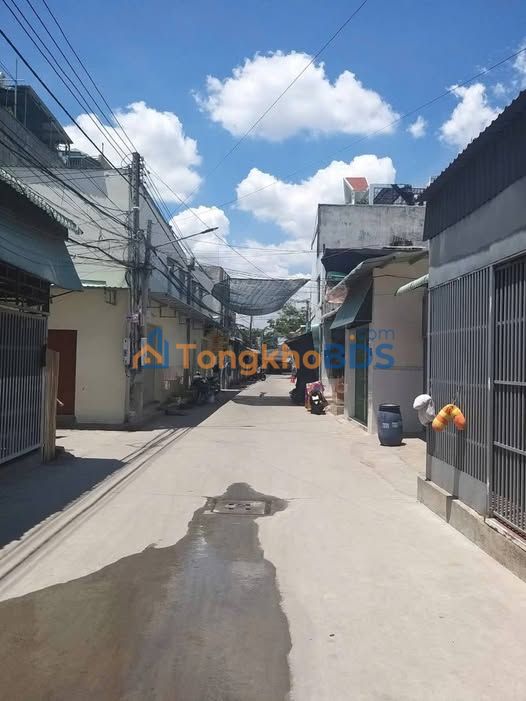 Bán Gấp 2 Dãy Trọ 14PN + 1 Kiot + 1 Căn KD Dĩ An 305m² - Thu Nhập 25 Triệu/Tháng