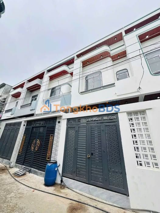 Nhà Phố Mới Xây Tân Uyên, Bình Dương - 40m² Giá 1.15 Tỷ