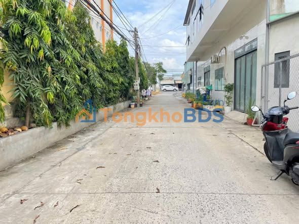 Đất nền Ấp 1A Bến Lức 130m² 2.2 tỷ - Xây dựng tự do