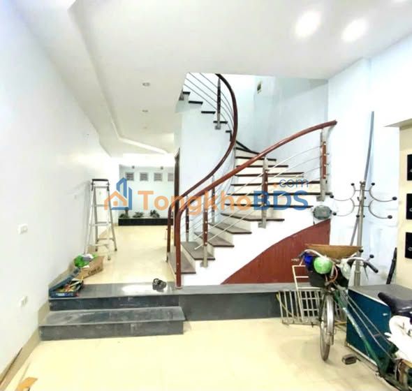 Nhà Phố Ngụy Như Kon Tum 250m² - 5 Tầng Kinh Doanh/Ở - Sổ Đỏ Chính Chủ