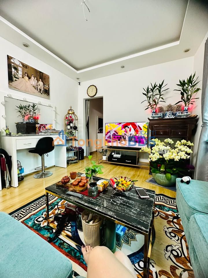 Bán gấp căn hộ góc 37m² Lương Đình Của, Đống Đa - Sổ hồng sẵn sàng