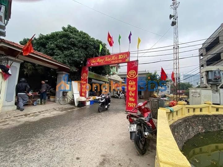 Cho thuê căn hộ 2 phòng khép kín, 400m² mặt tiền kinh doanh - Tây Mỗ, Nam Từ Liêm