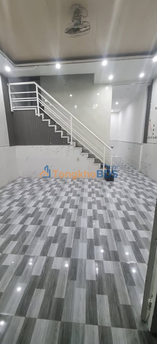 Cho thuê nhà trệt lầu 80m² hẻm ô tô, Cần Thơ - Giá 6 triệu/tháng