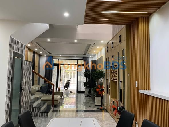 Nhà Mặt Tiền 5m5 Phùng Chí Kiên, Mỹ An, Đà Nẵng - 87m² Full Nội Thất