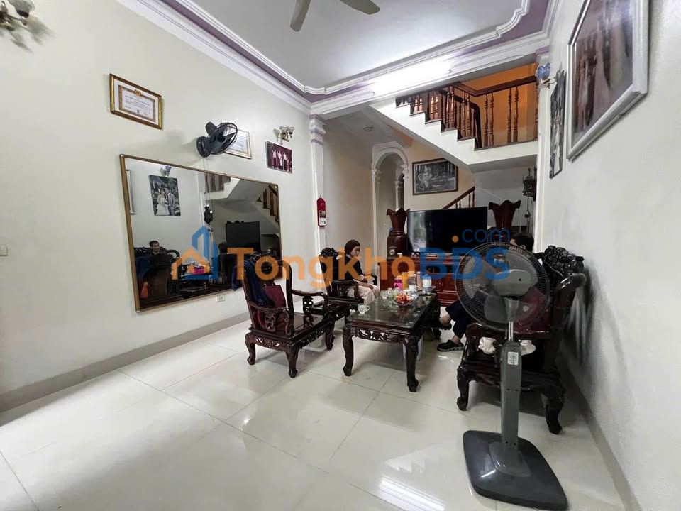 Nhà 3 Tầng 60m² Mặt Tiền Trần Cao Vân, Đông Vệ - 5 Tỷ Tỷ Tỷ