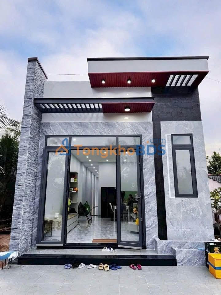 Nhà 1.5 Tỷ Đường Hương Lộ 9, Biên Hòa - Sẵn Sàng Dọn Vào Ở Ngay